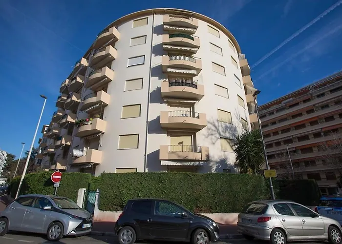 Tatil Evi B018-bright With Balcony - Croisette Cannes