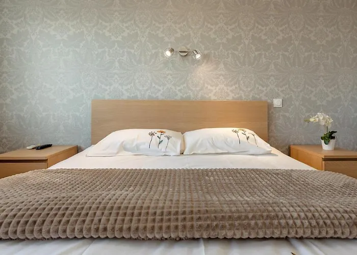 Tatil Evi B018-bright With Balcony - Croisette