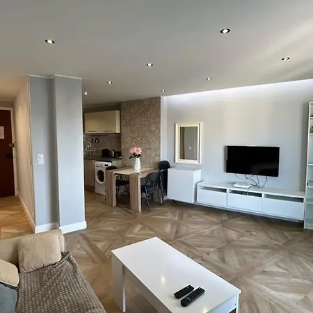 Holiday home B018-bright With Balcony - Croisette
