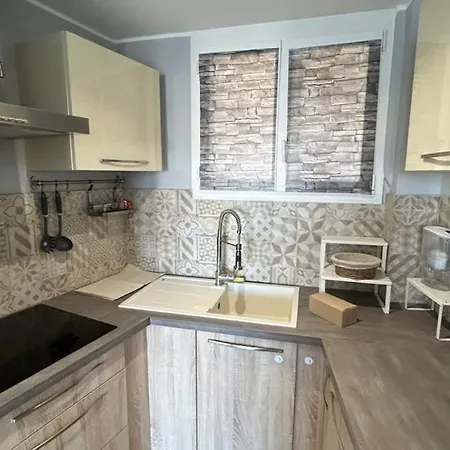 B018-bright With Balcony - Croisette Hébergement de vacances Cannes