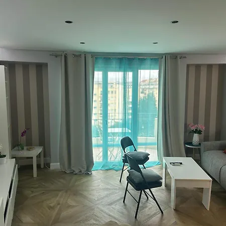 Сasa de vacaciones B018-bright With Balcony - Croisette *